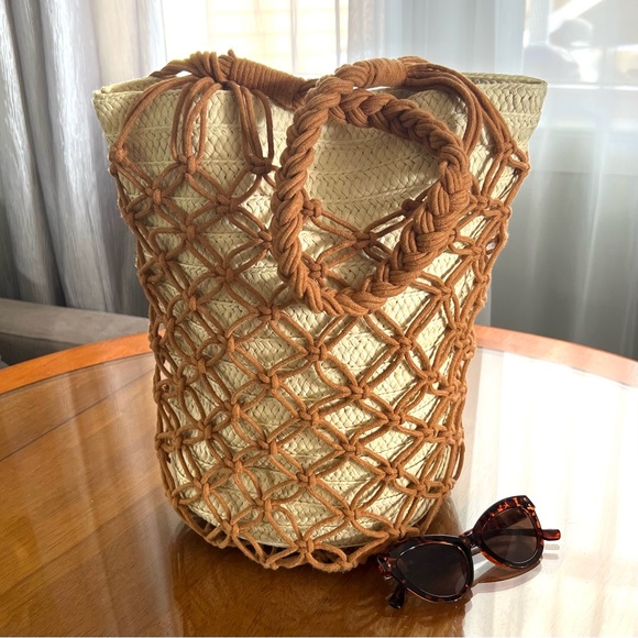 Universal Thread - Macrame Shoulder Handbag OS Good Condition - Picture 9 of 9